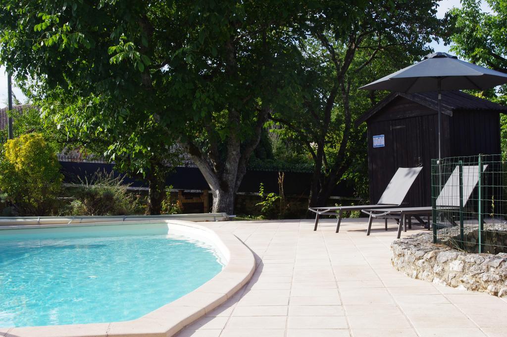 Chateau De Bouniagues Exterior photo